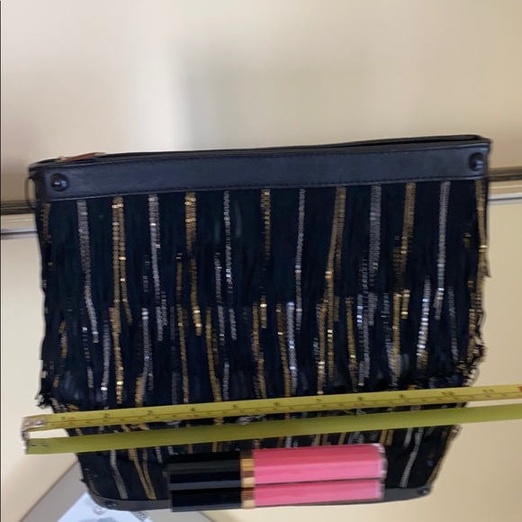 BCBG Chains clutch most beautiful!! - Picture 4 of 4